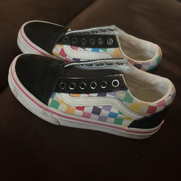 KIDS VANS - Picture 2 of 6